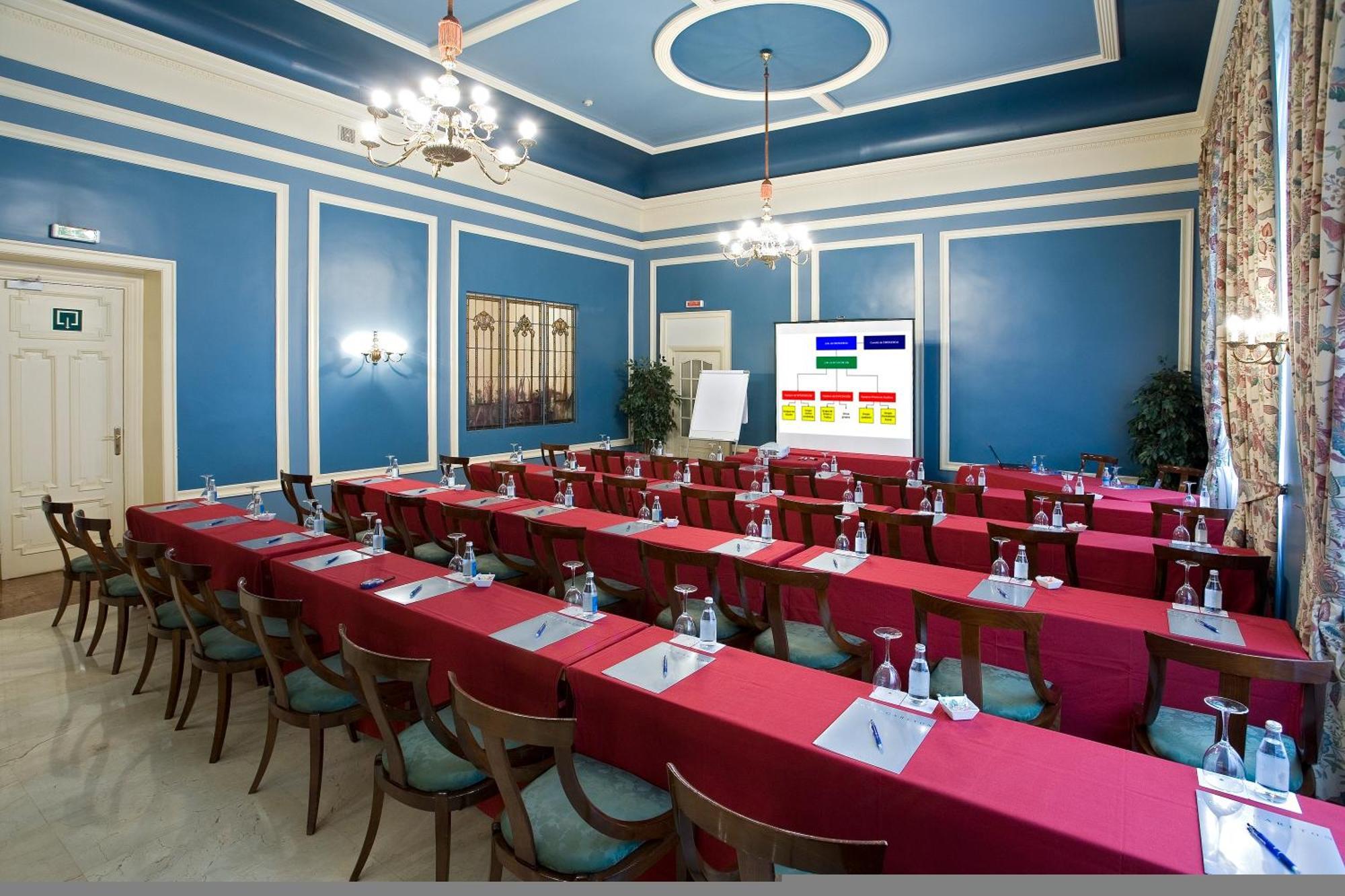 Hotel Carlton Bilbao Exterior photo The Blue Room